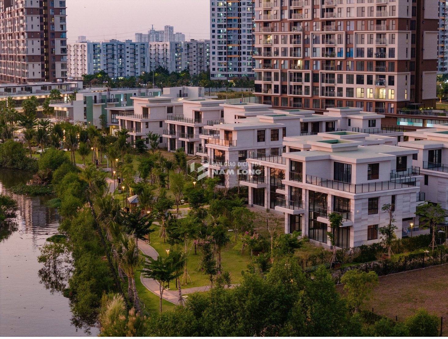 Biệt Thự Ven Sông (26ha) Nguyễn Văn Linh, Bình Chánh | 642m2 | Giá 81 Tỷ 13
