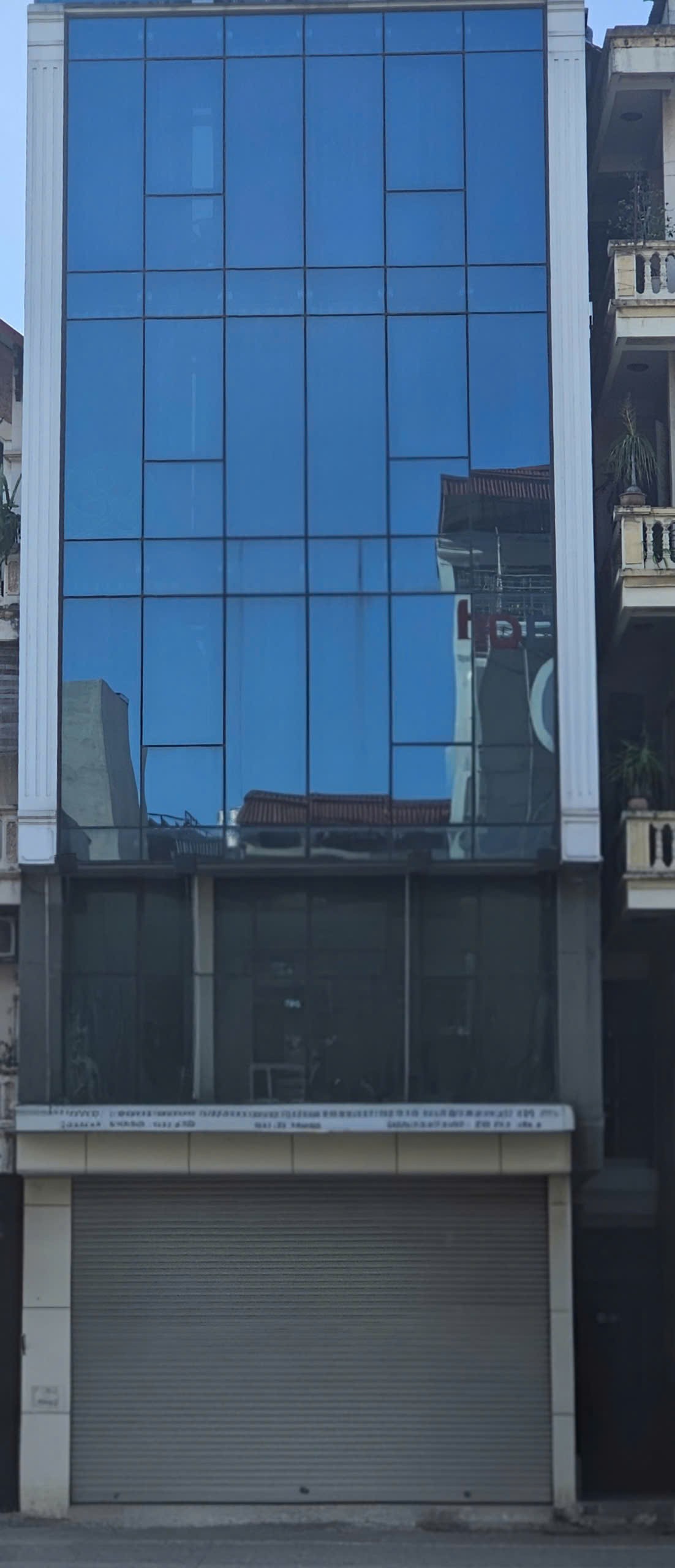Cho thuê nhà, 98m2- 5T, Nguyễn Trường Tộ, Hàng Than, Trấn Vũ -24 tr