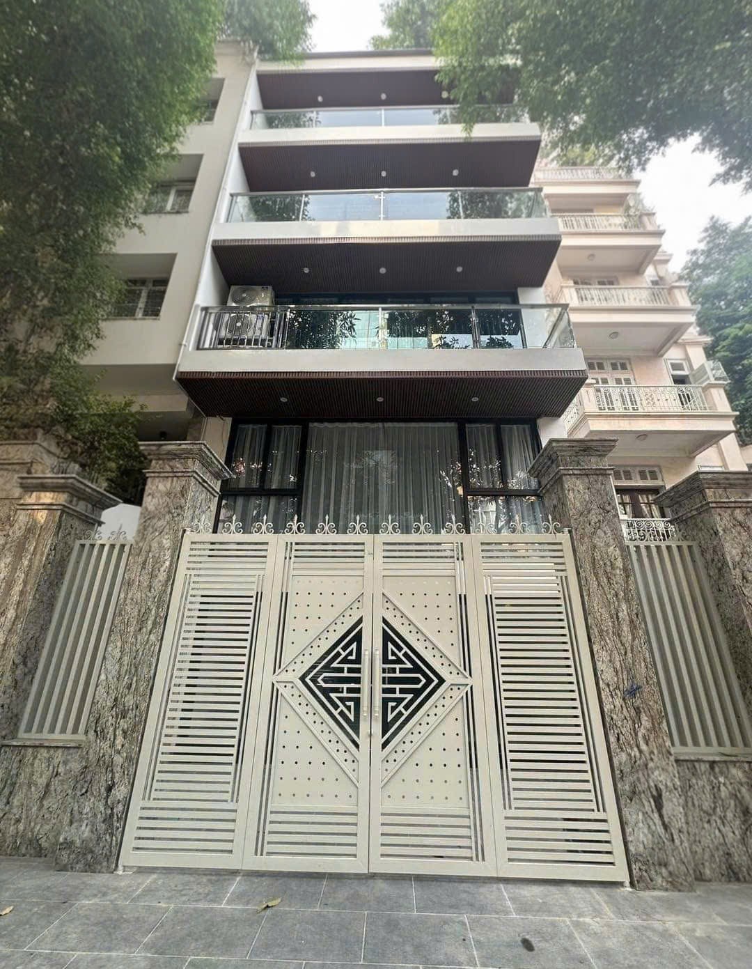 Tôi cho thuê nhà, 96m2- 5T, Hoàng Cầu, La Thành, Đặng Tiến Đông -25 tr