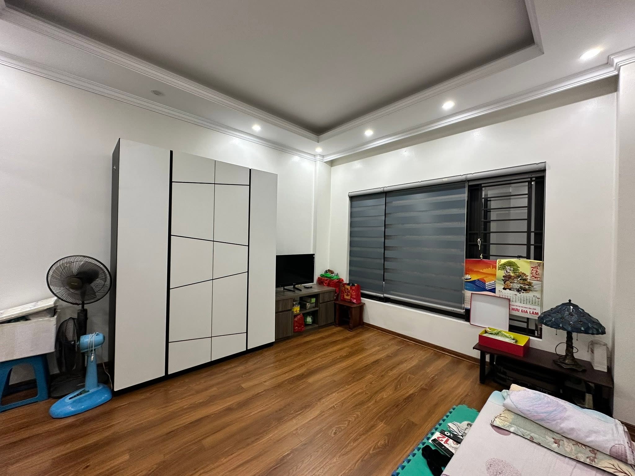 BÁN NHÀ PHÂN LÔ VIP KHUẤT DUY TIẾN, 41M2 4T, VỈA HÈ, OTO TRÁNH, Ở, KINH DOANH, VP, 16.X TỶ 5