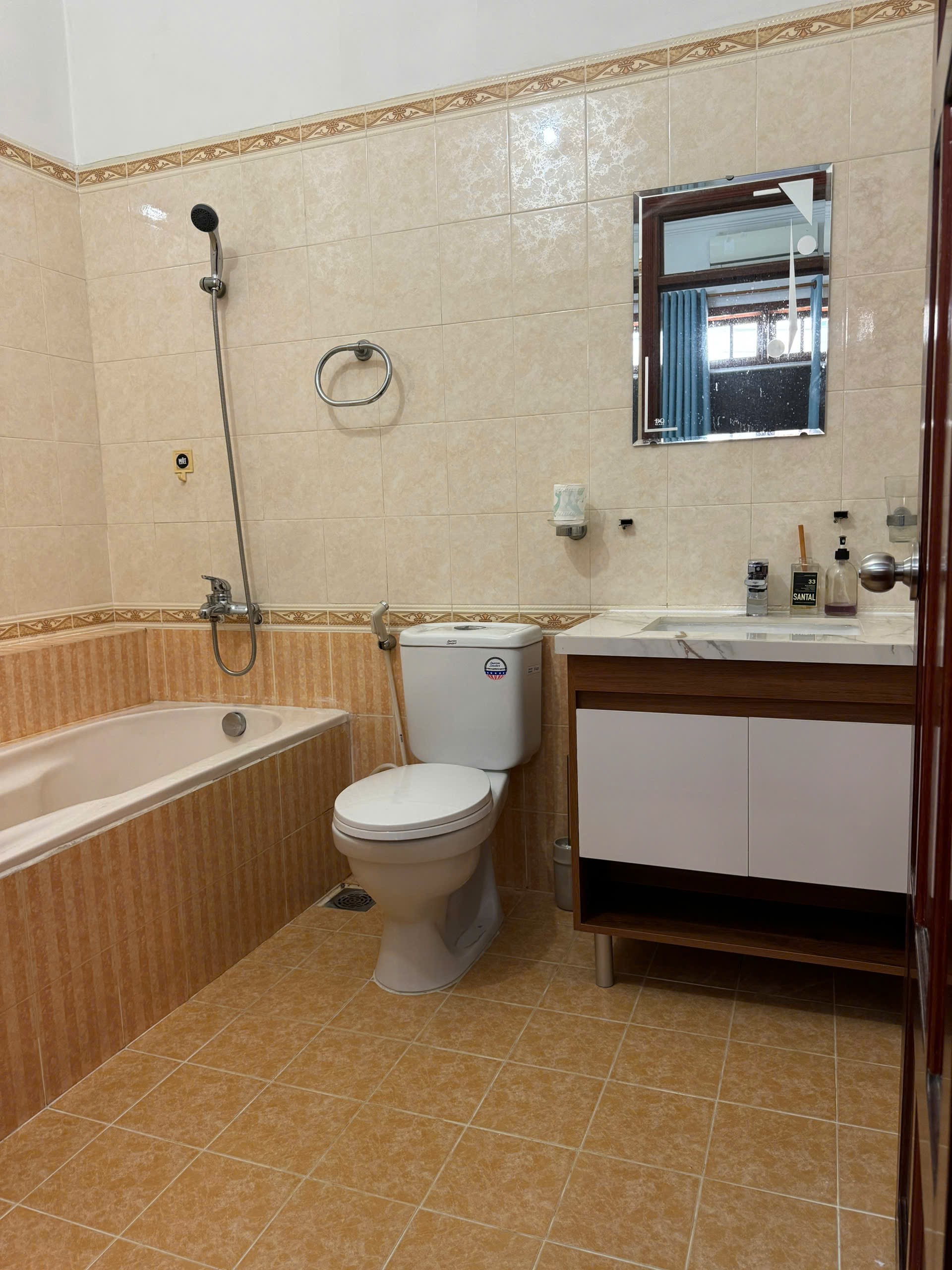 Cho thuê Biệt thự Phường An Khánh, Quận 2, Diện tích 110m², Giá Thương lượng 2
