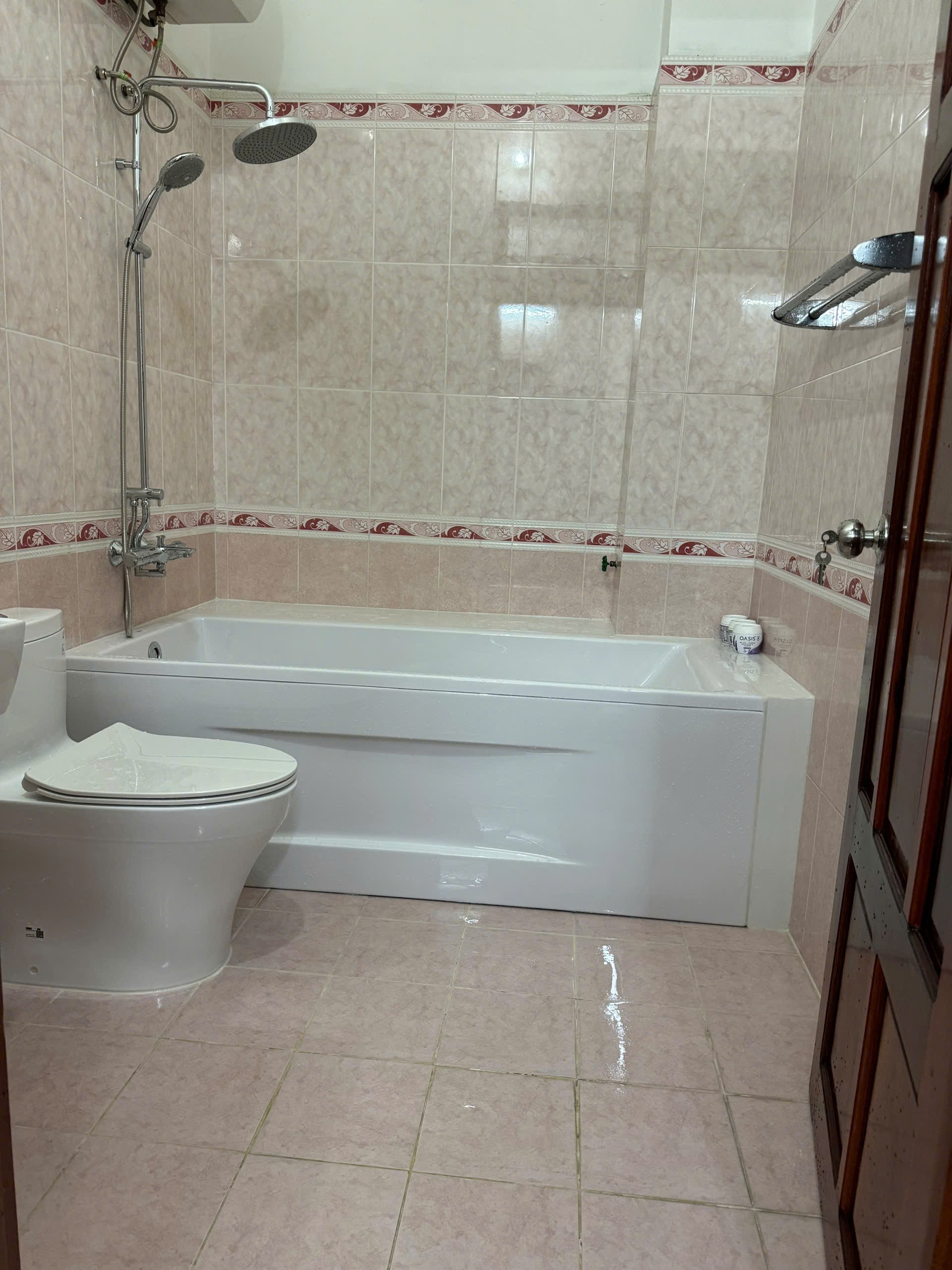 Cho thuê Biệt thự Phường An Khánh, Quận 2, Diện tích 110m², Giá Thương lượng 3