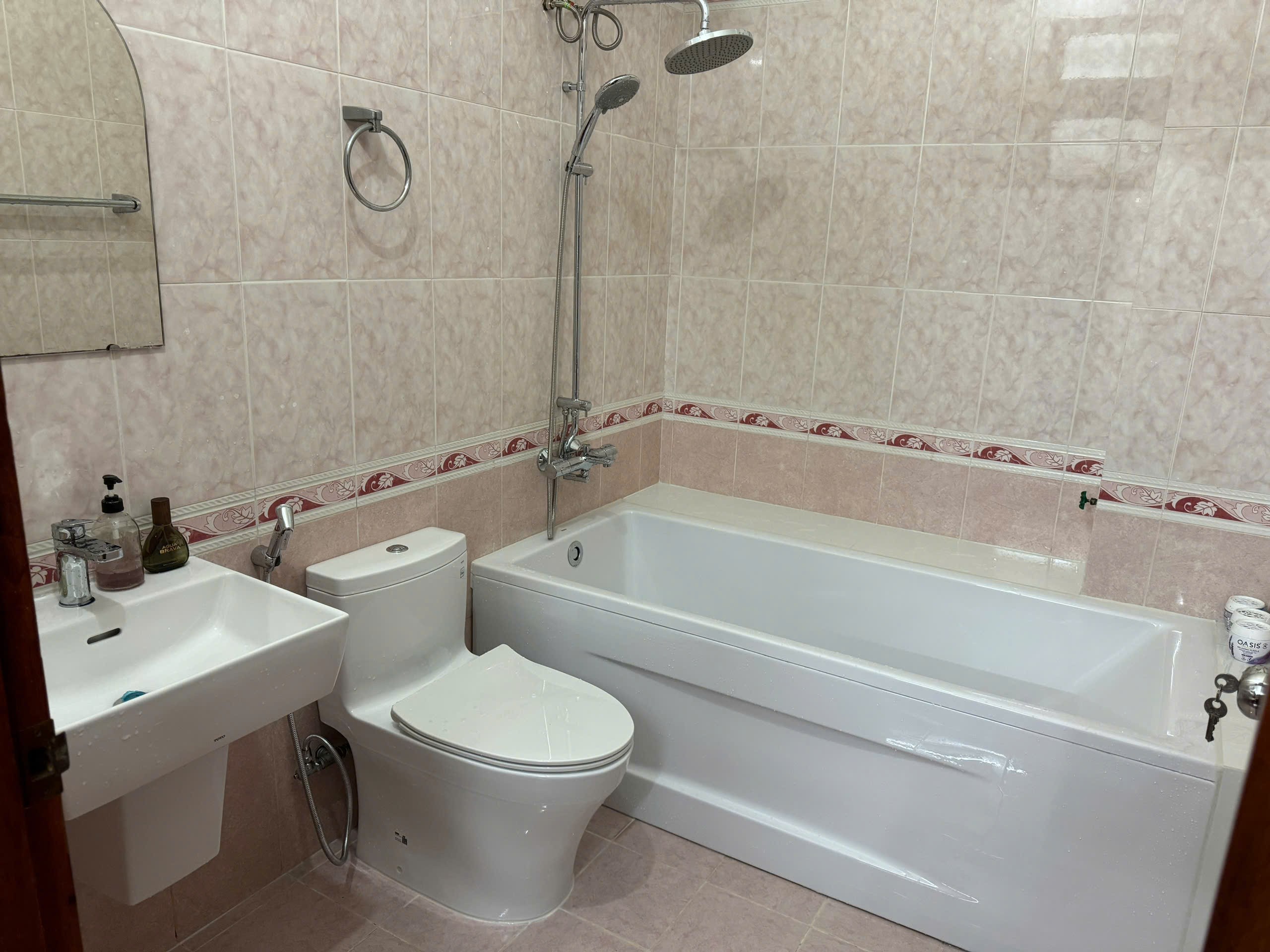 Cho thuê Biệt thự Phường An Khánh, Quận 2, Diện tích 110m², Giá Thương lượng 5