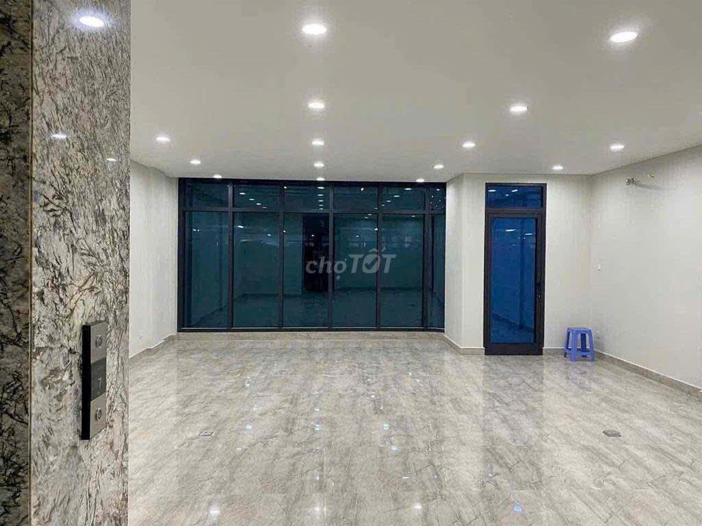 Cho thuê Nhà mặt tiền Phường Cát Lái, Quận 2, Diện tích 119m², Giá 110 Triệu/tháng 2