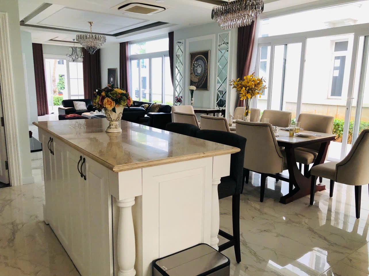 Cho thuê Biệt thự Phường Long Trường, Quận 9, Diện tích 357m², Giá 97 Triệu/tháng 2