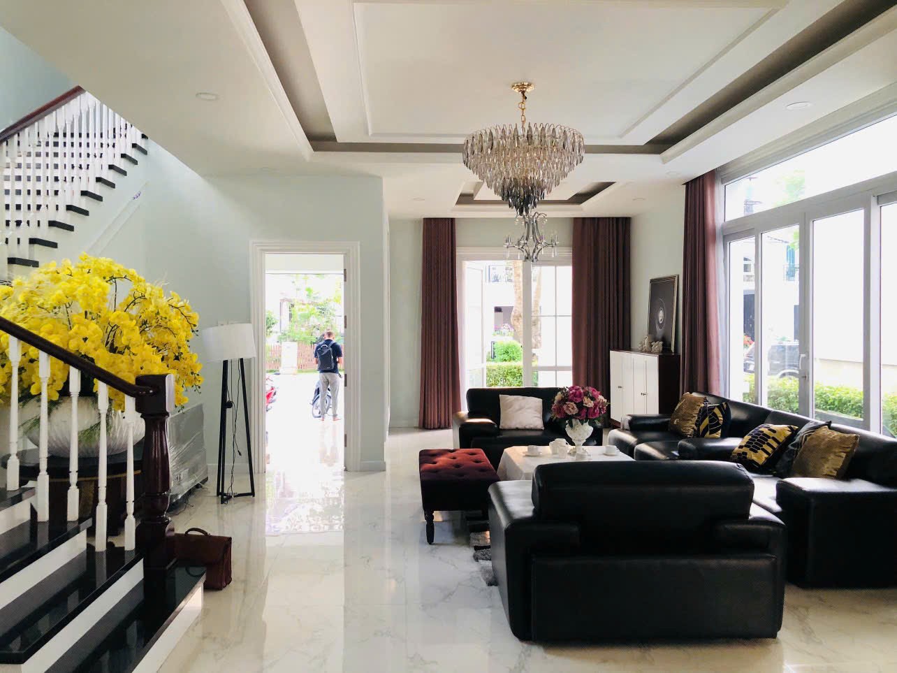 Cho thuê Biệt thự Phường Long Trường, Quận 9, Diện tích 357m², Giá 97 Triệu/tháng 5
