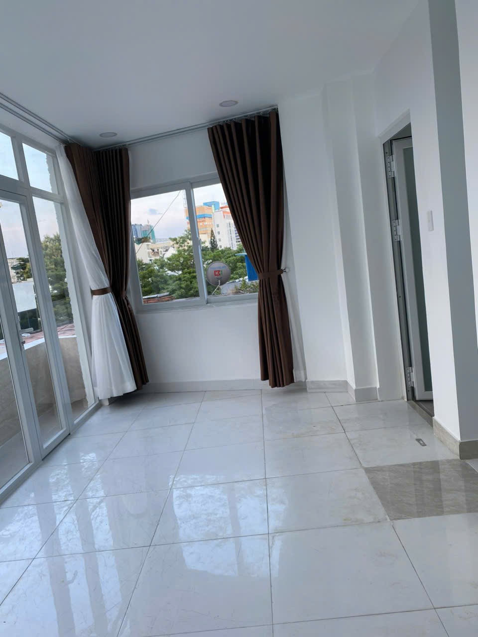 Cho thuê Nhà mặt tiền Phường Tân Định, Quận 1, Diện tích 80m², Giá 60 Triệu/tháng 7