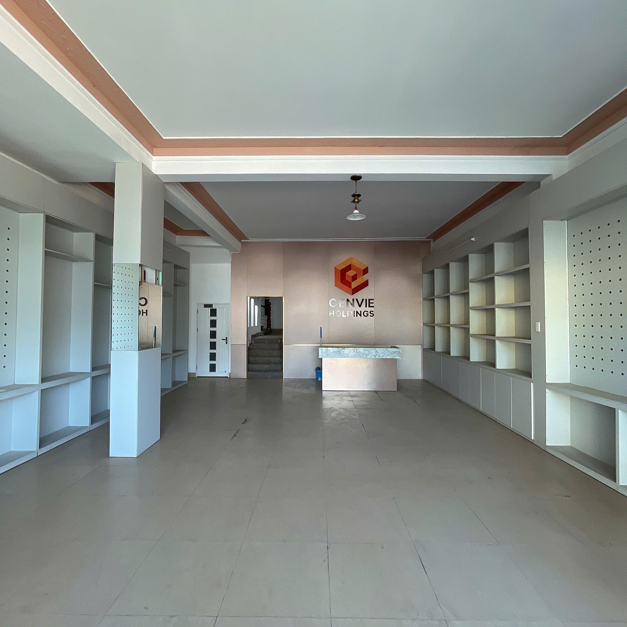 Cho Thuê Nhà Mặt Tiền Đường 2/9 Hải Châu 750m² – Giá Chỉ 50 Triệu, có thang máy