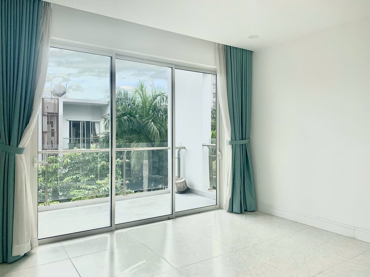 Cho thuê Biệt thự Quận 2, Hồ Chí Minh, Diện tích 136m², Giá 67 Triệu/tháng 6