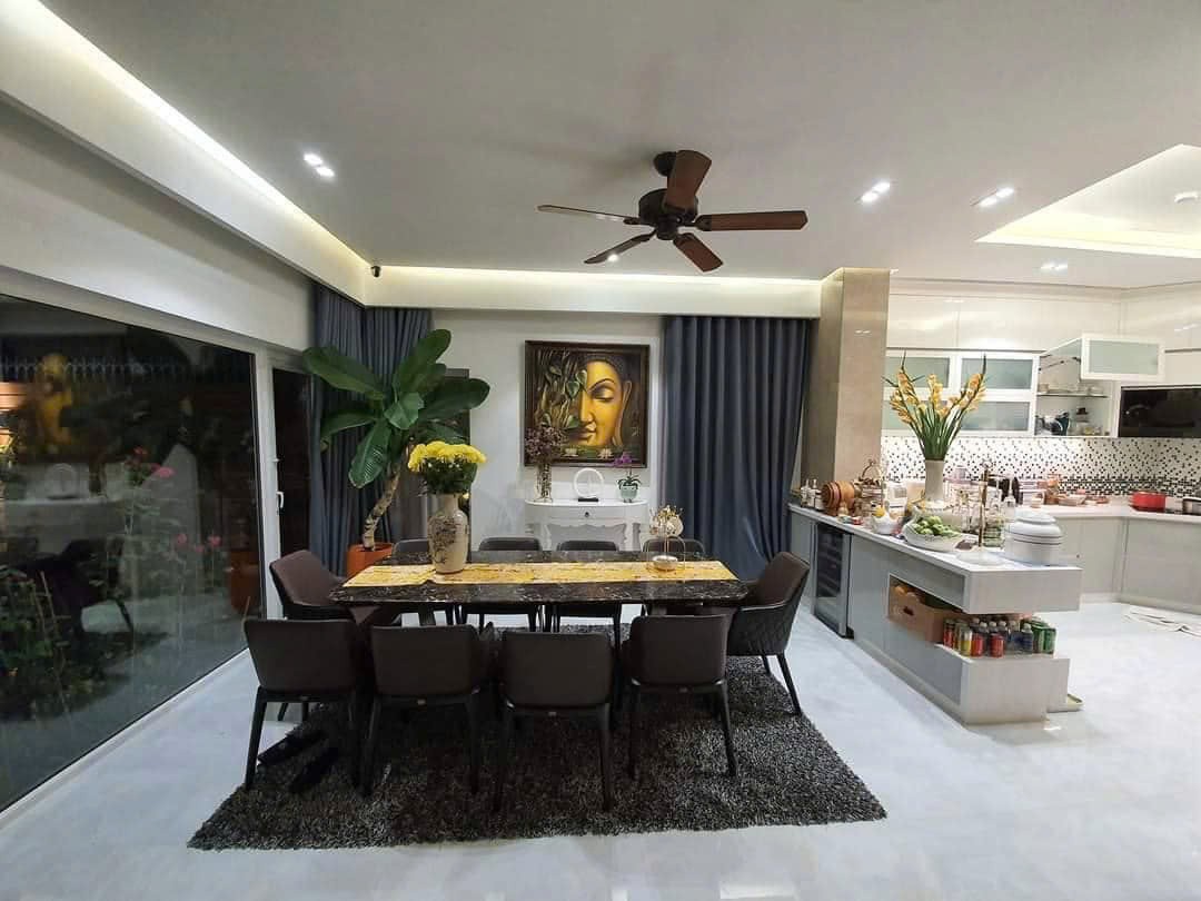 Cần bán Biệt thự Phường Thảo Điền, Quận 2, Diện tích 370m², Giá 135 Tỷ 4