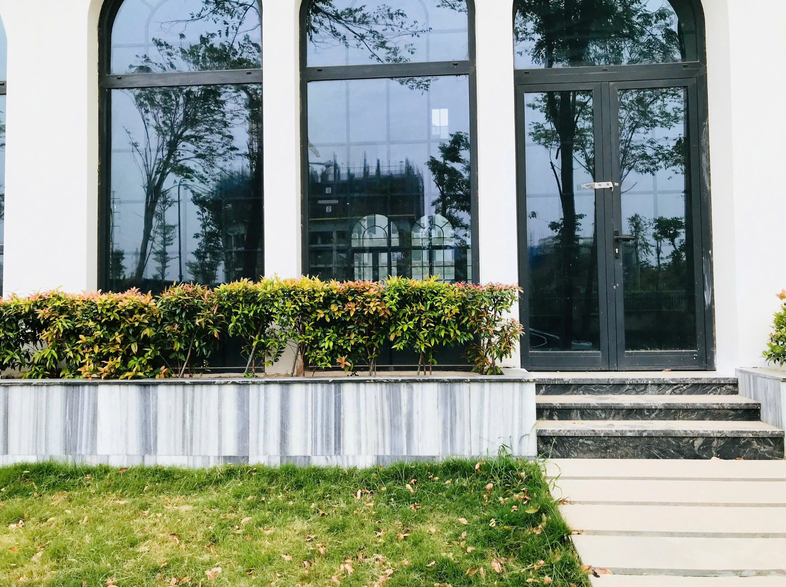 BÁN SHOPHOUSE SUNSHINE GOLDEN RIVER – 96.24M² – GIÁ CHỈ 47 TỶ