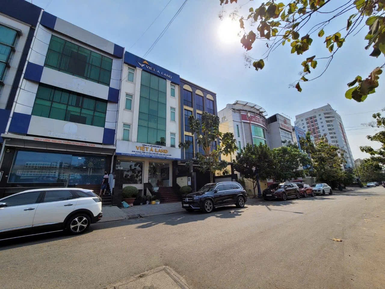Cho thuê Nhà mặt tiền Phường An Phú, Quận 2, Diện tích 133m², Giá 100 Triệu/tháng 4