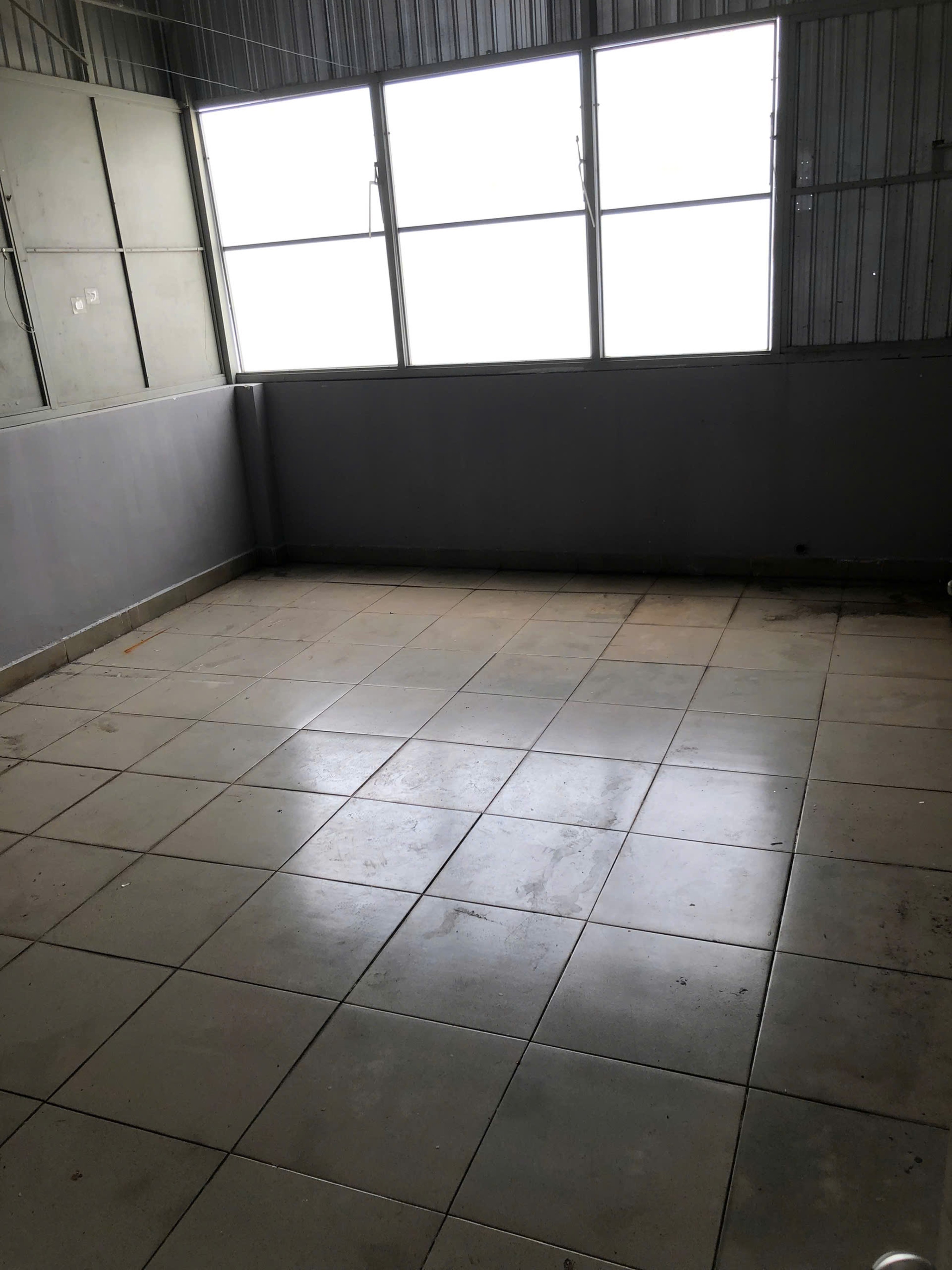 Cho thuê Nhà mặt tiền đường 30, Phường Tân Phong, Diện tích 72m², Giá 21 Triệu 7