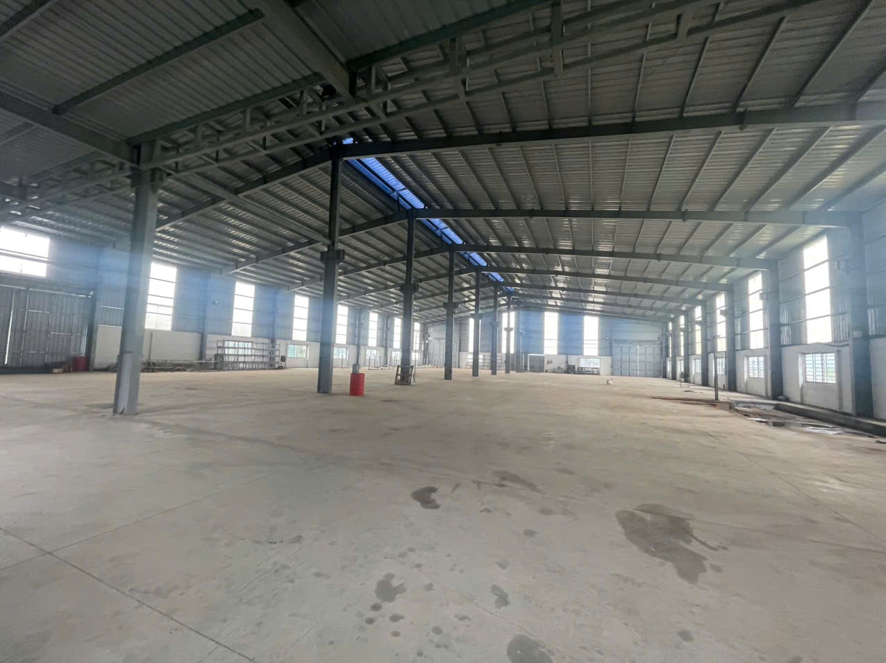 Cần bán Kho - Nhà xưởng Xã Mông Hóa, Kỳ Sơn, Diện tích 17600m², Giá Thương lượng