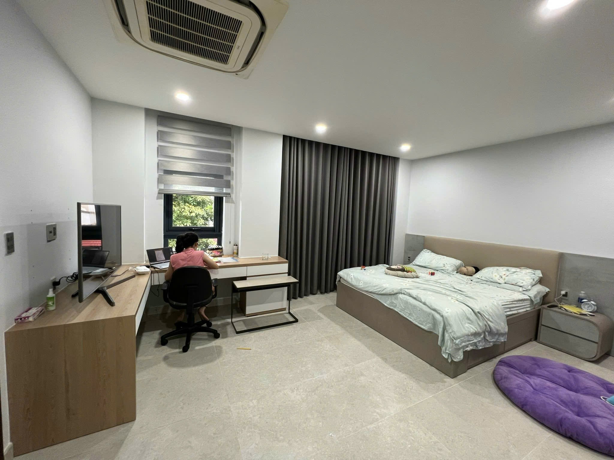 Cho thuê Nhà mặt tiền Quận 7, Hồ Chí Minh, Diện tích 144m², Giá Thương lượng 8