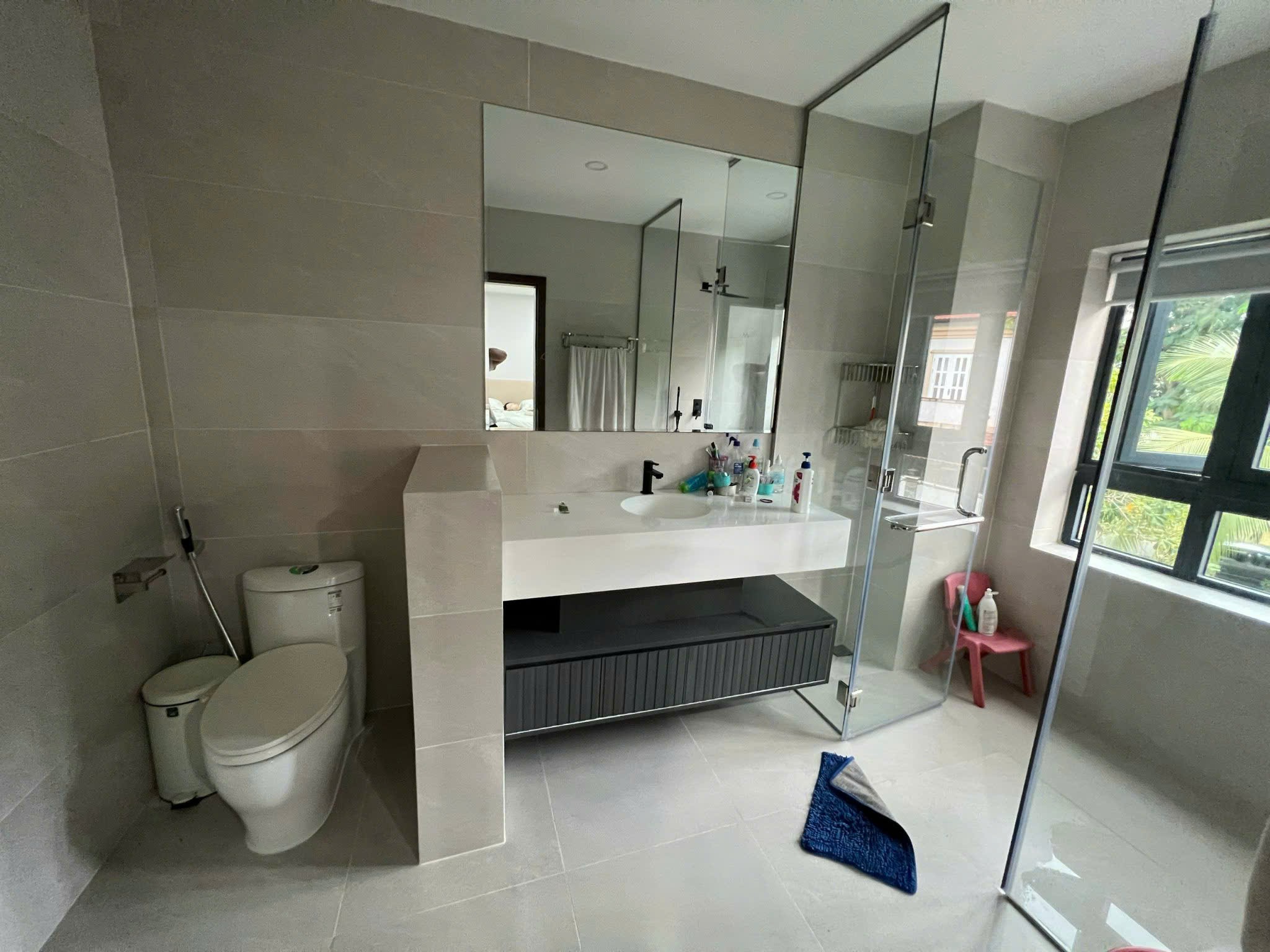 Cho thuê Nhà mặt tiền Quận 7, Hồ Chí Minh, Diện tích 144m², Giá Thương lượng 9