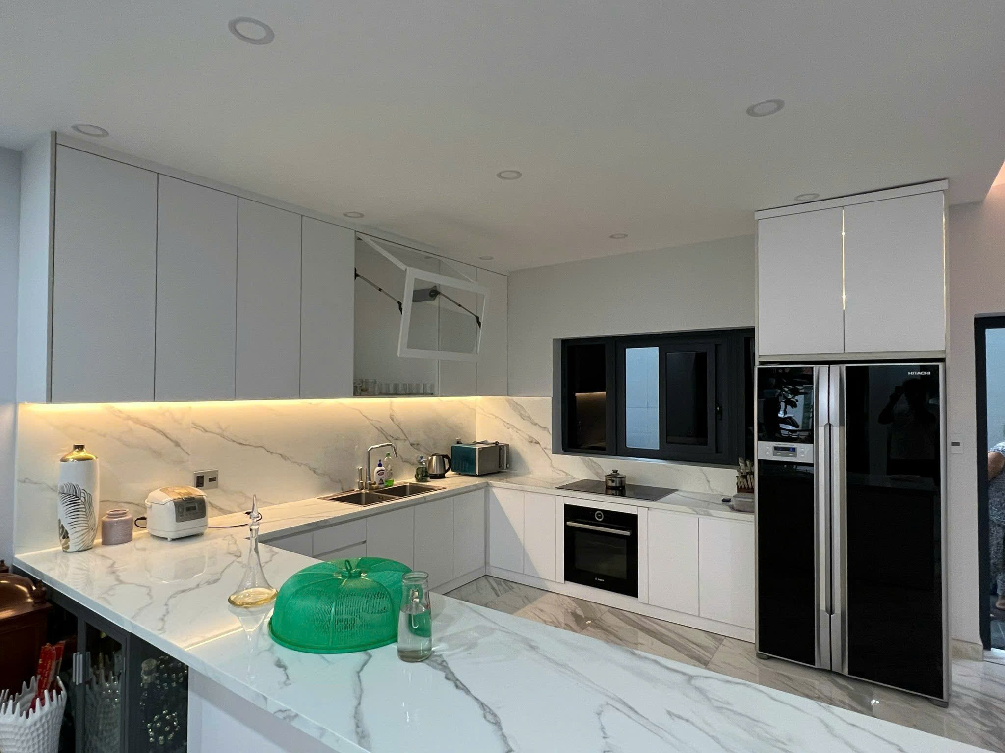 Cho thuê Nhà mặt tiền Quận 7, Hồ Chí Minh, Diện tích 144m², Giá Thương lượng 11