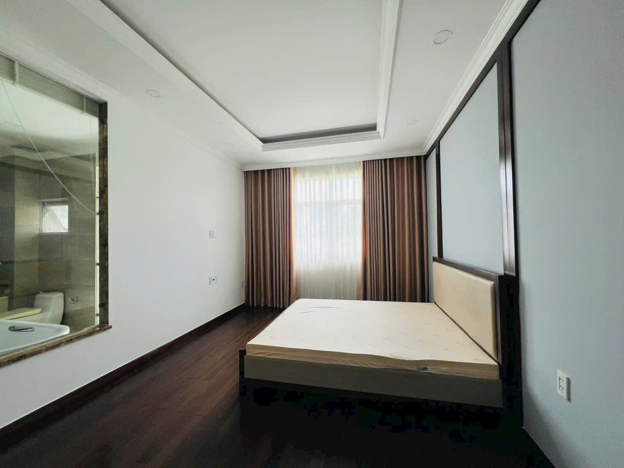 Cho thuê Biệt thự Quận 7, Hồ Chí Minh, Diện tích 202m², Giá 110 Triệu/tháng