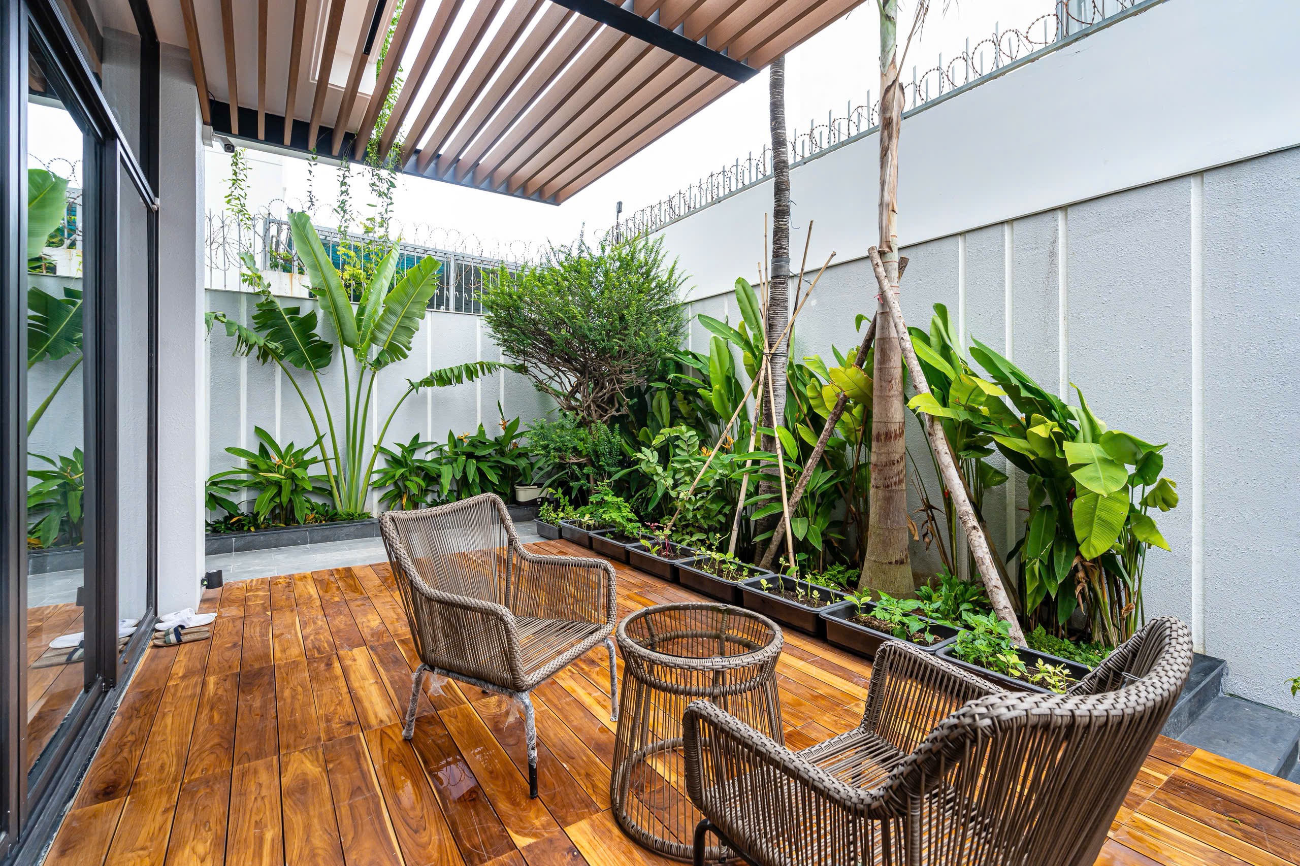 Cho thuê Biệt thự Phường  Thạnh Mỹ Lợi, Quận 2, Diện tích 220m², Giá Thương lượng 3