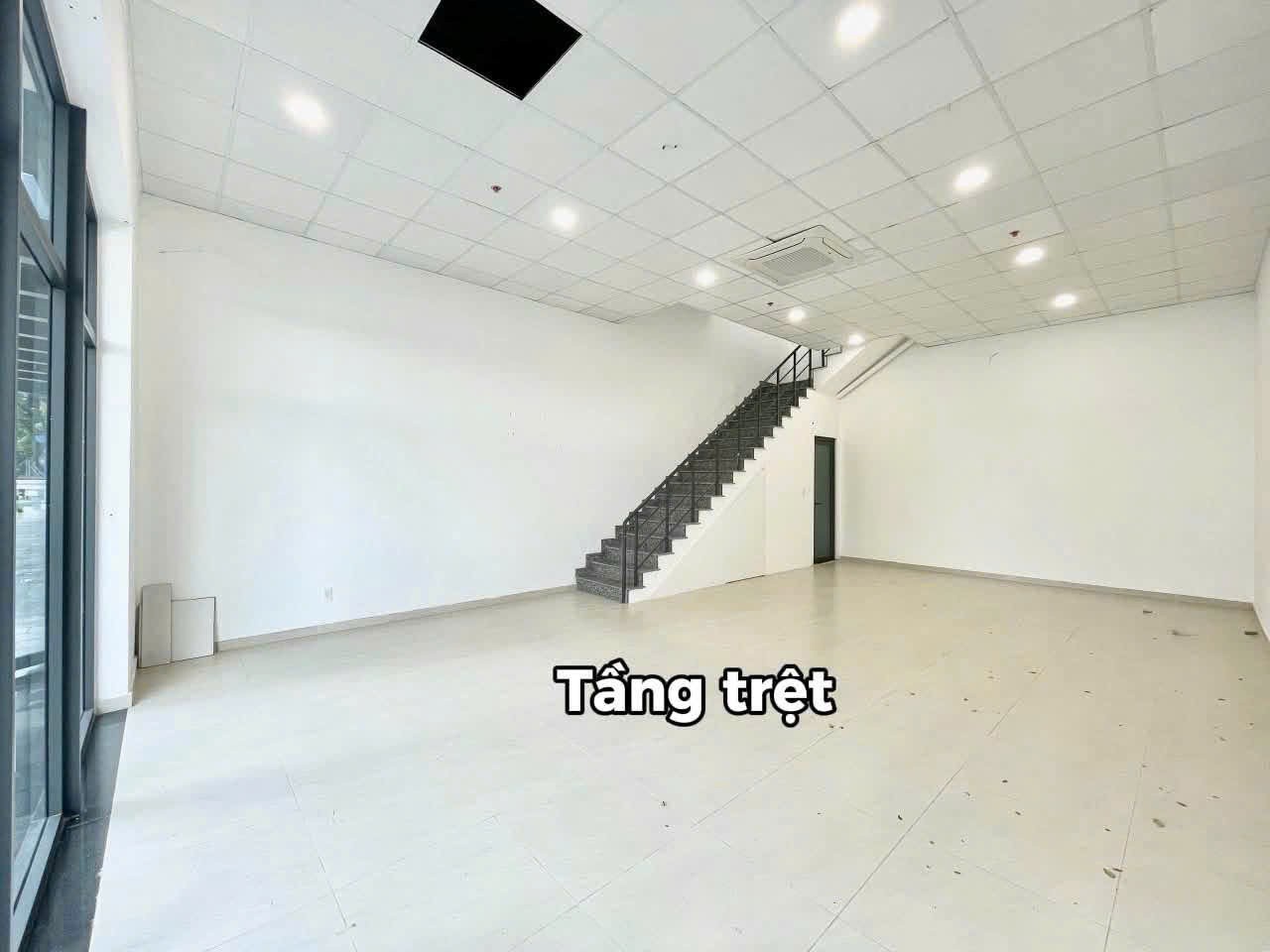 Cần bán Nhà mặt tiền Phường  Thạnh Mỹ Lợi, Quận 2, Diện tích 109m², Giá 010 Tỷ 7