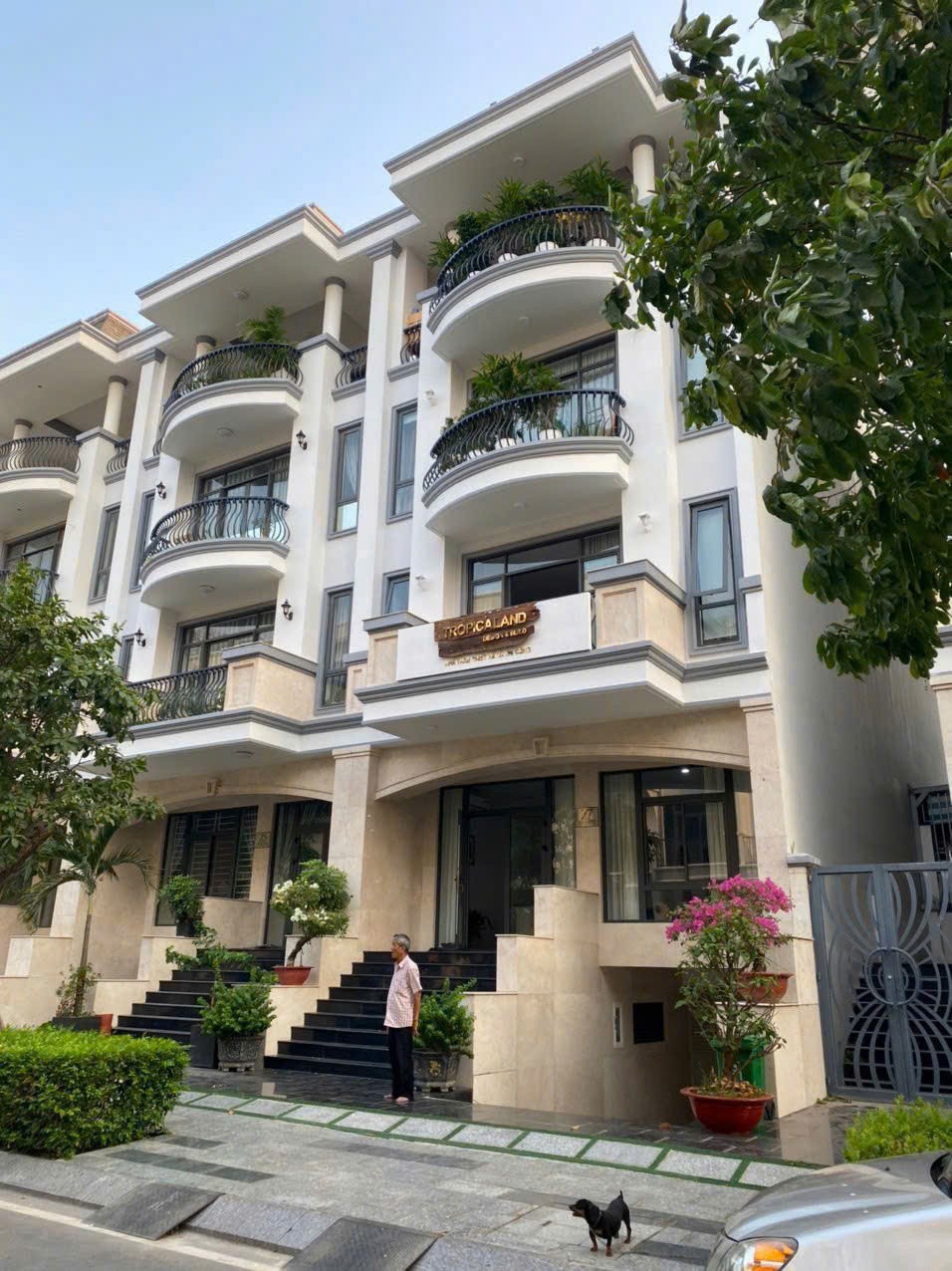 Cần bán Nhà mặt tiền Thủ Đức, Hồ Chí Minh, Diện tích 154m², Giá 35 Tỷ 6