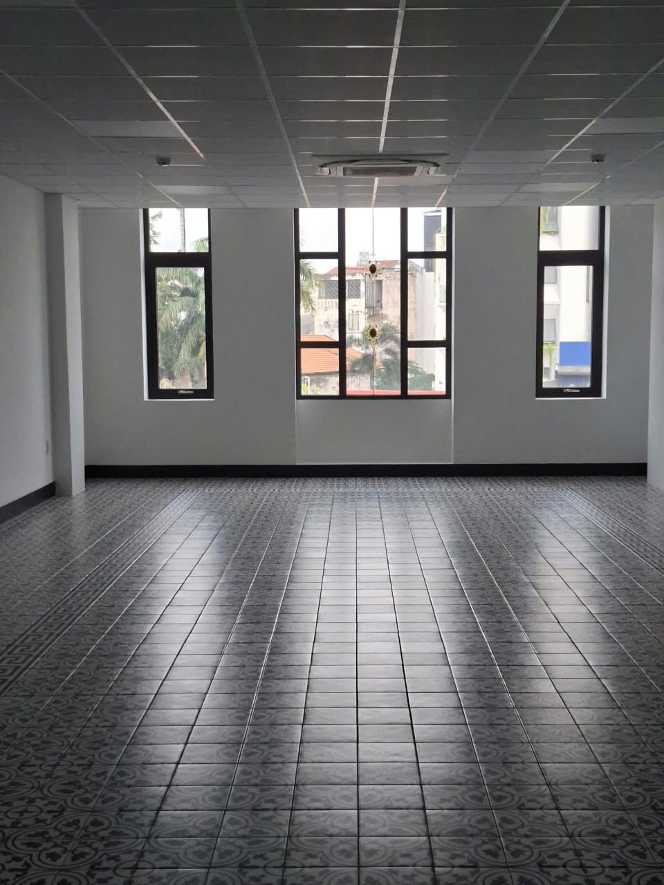 Cho thuê Nhà mặt tiền Phường Thảo Điền, Quận 2, Diện tích 108m², Giá Thương lượng 11