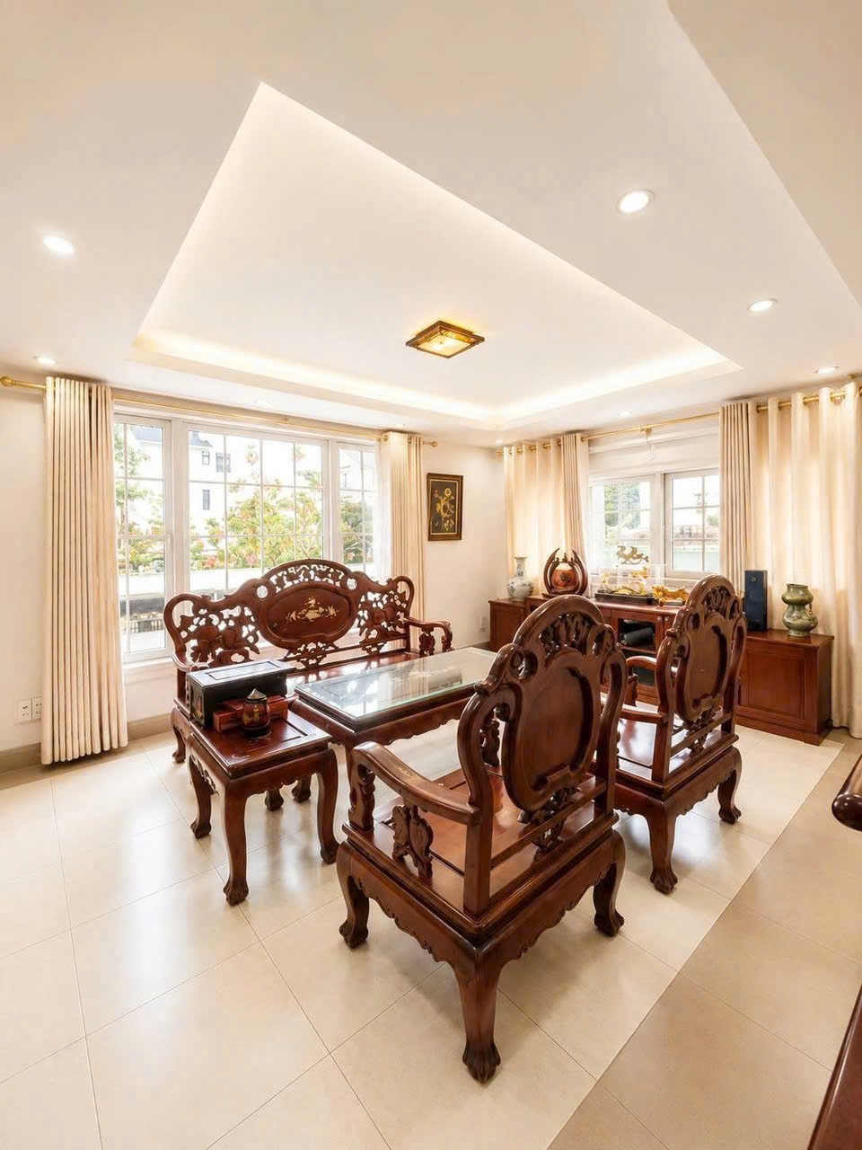 Cần bán Biệt thự Quận 9, Hồ Chí Minh, Diện tích 190m², Giá 24 Tỷ 8
