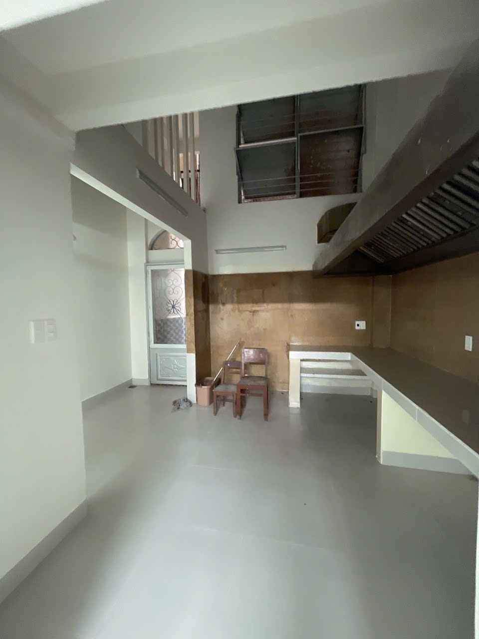 Cho Thuê Nhà Nguyên Căn Đường Trần Quốc Toản, Hải Châu, Đà Nẵng 450m² – Giá Chỉ 35 Triệu/Tháng 3