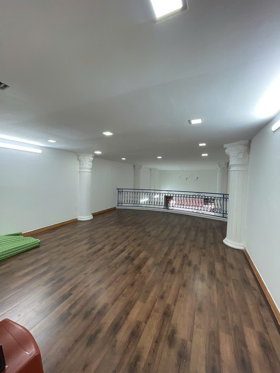 Cho thuê nhà mặt tiền Hải Châu đường Trần Quốc Toản kết cấu thông suốt 140 m2  giá tốt 2