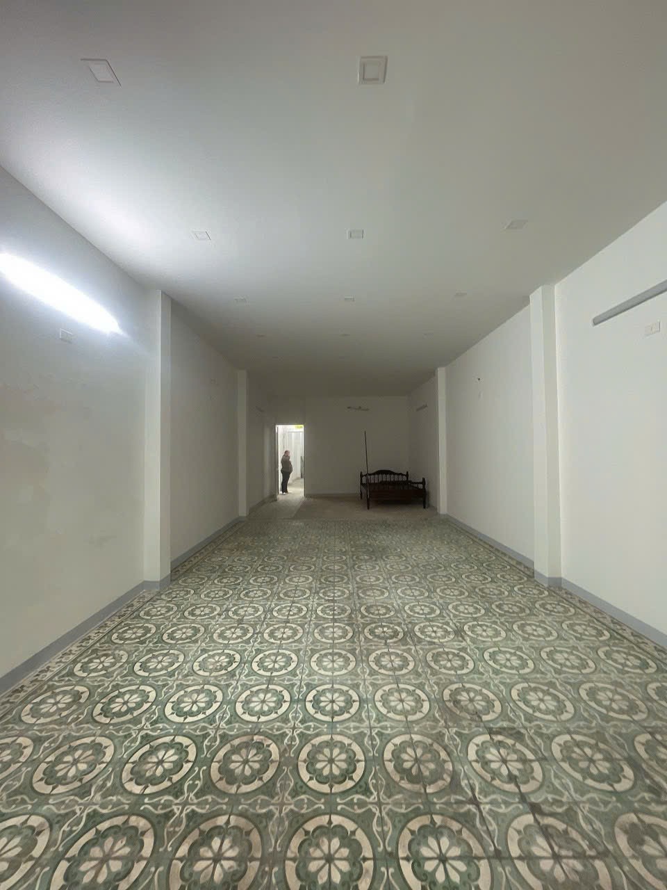 Cho thuê nhà mặt tiền Hải Châu đường Trần Quốc Toản kết cấu thông suốt 140 m2  giá tốt 3