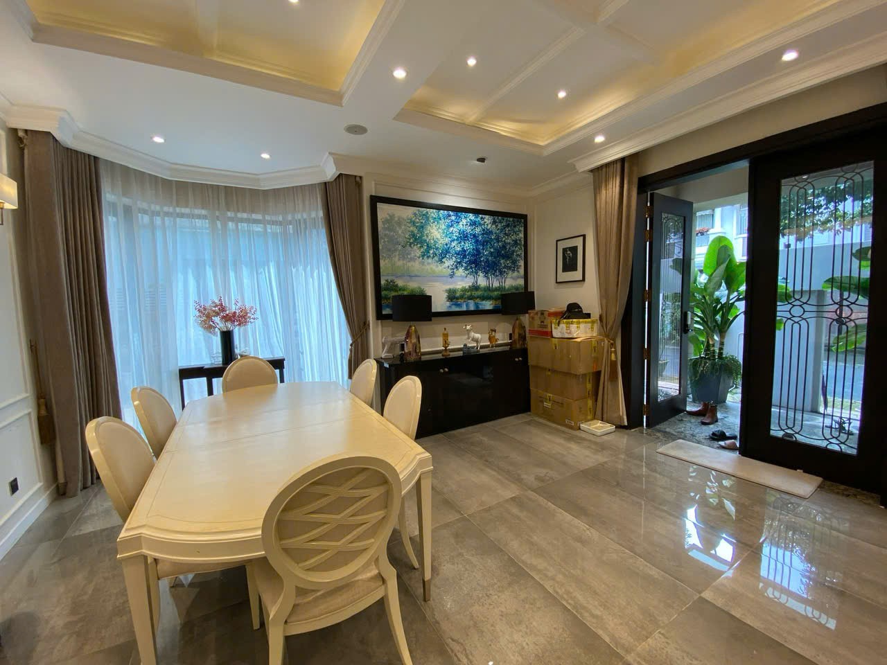 Cho thuê Biệt thự Phường Phú Mỹ, Quận 7, Diện tích 272m², Giá 120 Triệu/tháng