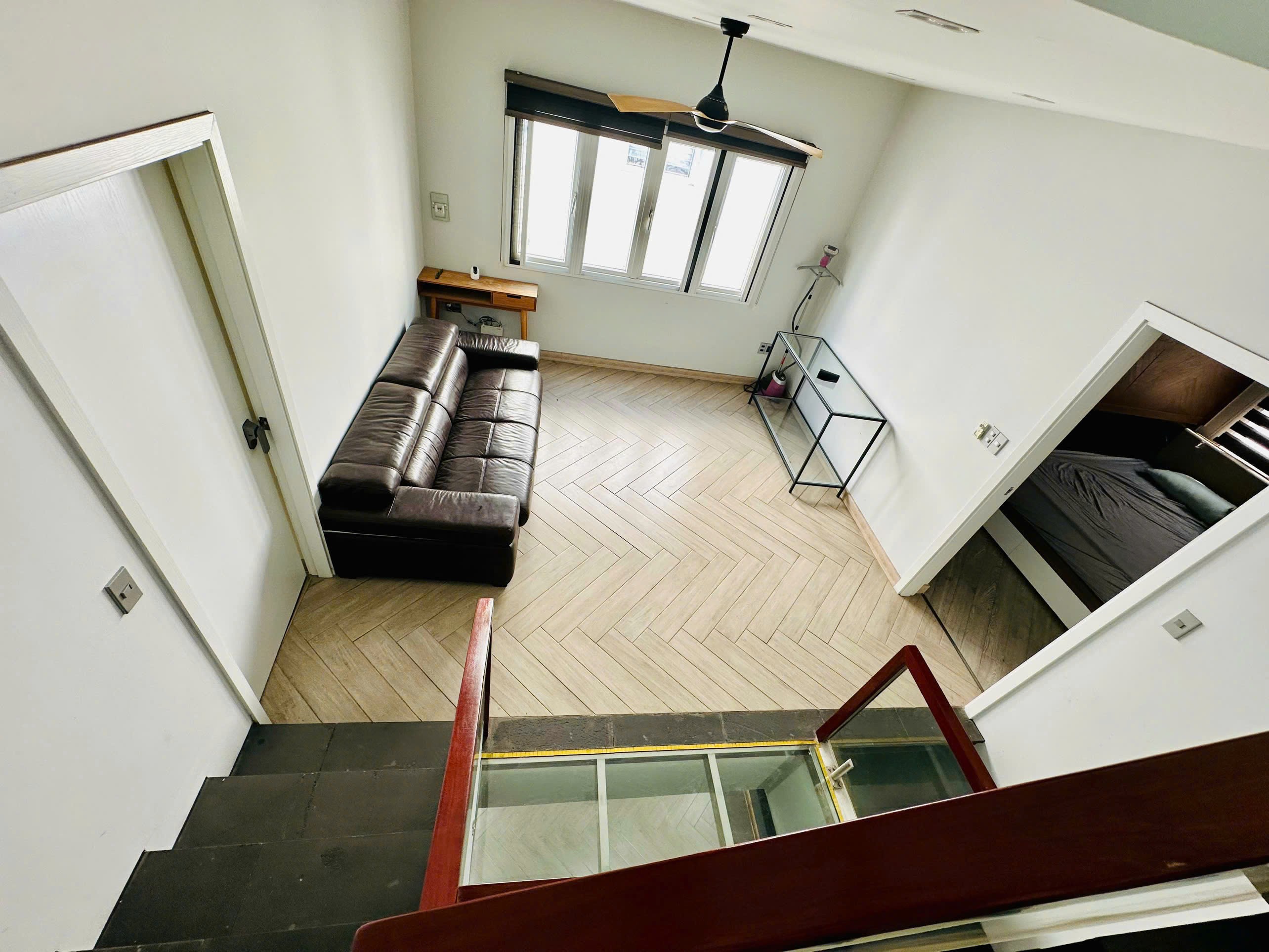 Cho thuê Nhà mặt tiền Quận 9, Hồ Chí Minh, Diện tích 144m², Giá Thương lượng 2