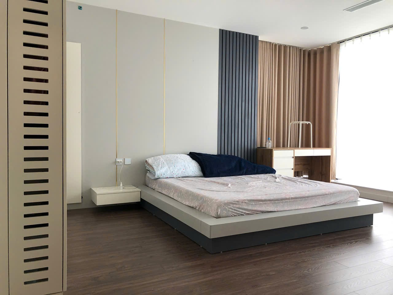 Bán CH Sunshine City S4 118m² – View Cầu Nhật Tân, Sông Hồng – Sổ đỏ – Giá tốt 14,2 tỷ 3