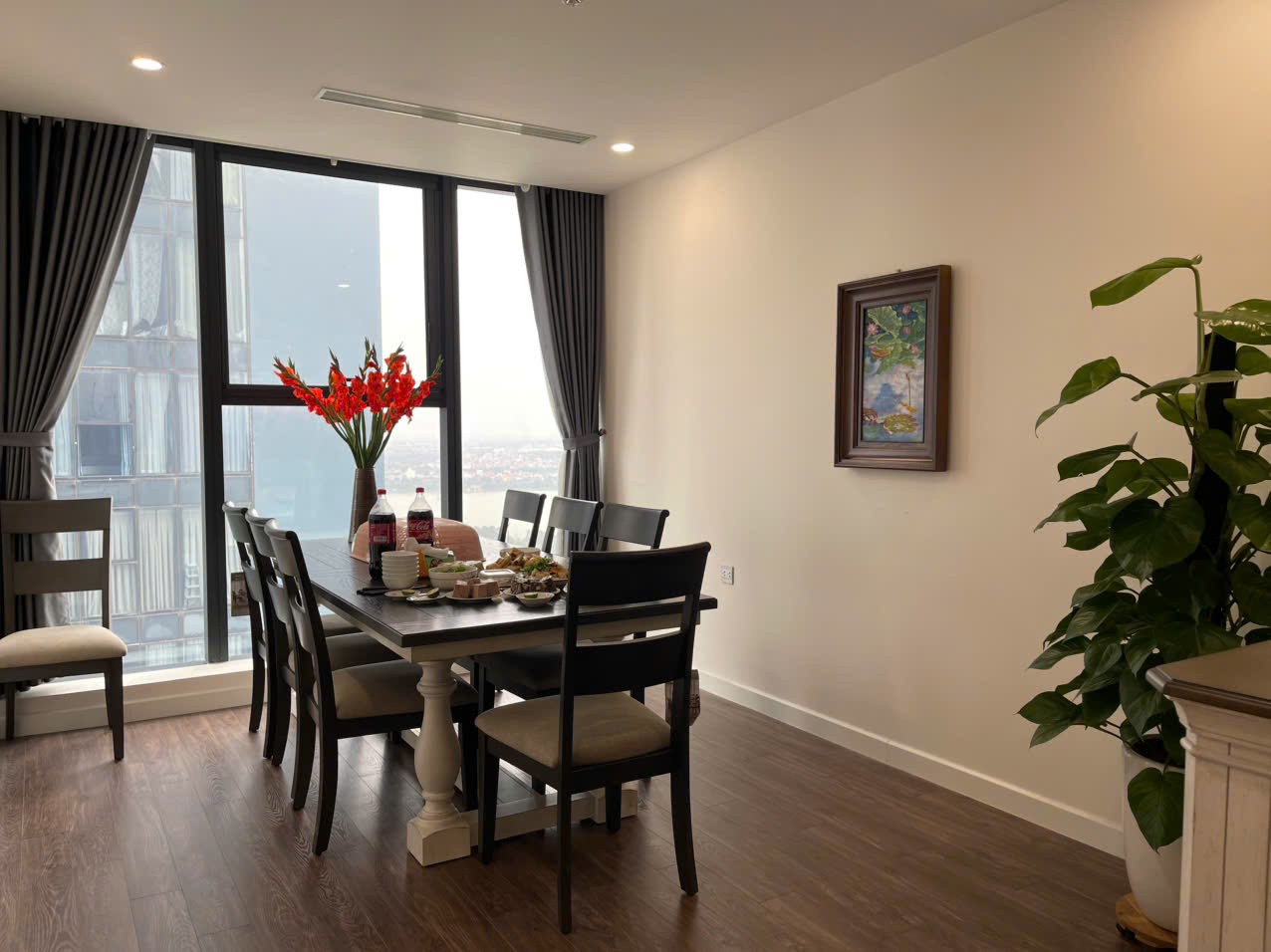 Chủ thiện chí bán căn 3PN Sunshine City S4  105m²  Tầng cao  Sky Garden  Giá tốt 13,7 tỷ 3