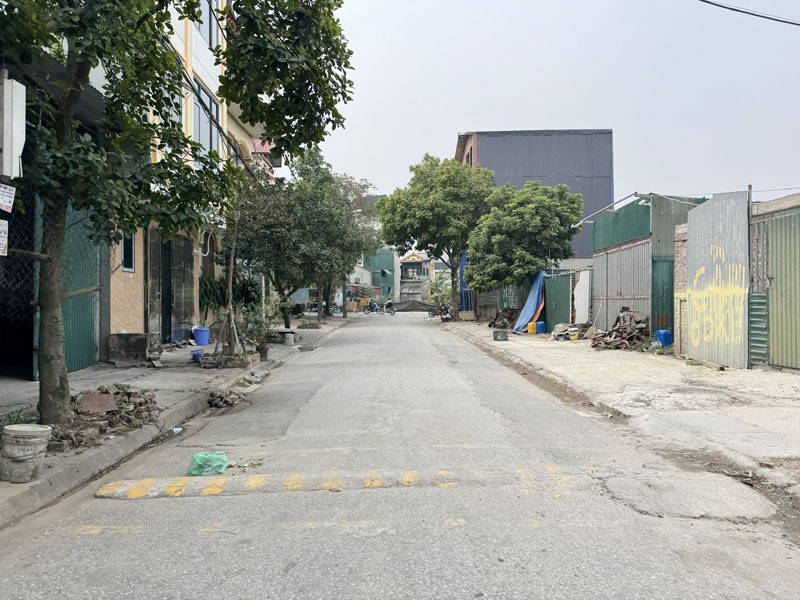 Chuyển đổi lên Shophouse bán đất Đường Hoa Động 50m2 - MT 5,2m, Đường 13m, Sát Chợ, CViên 3