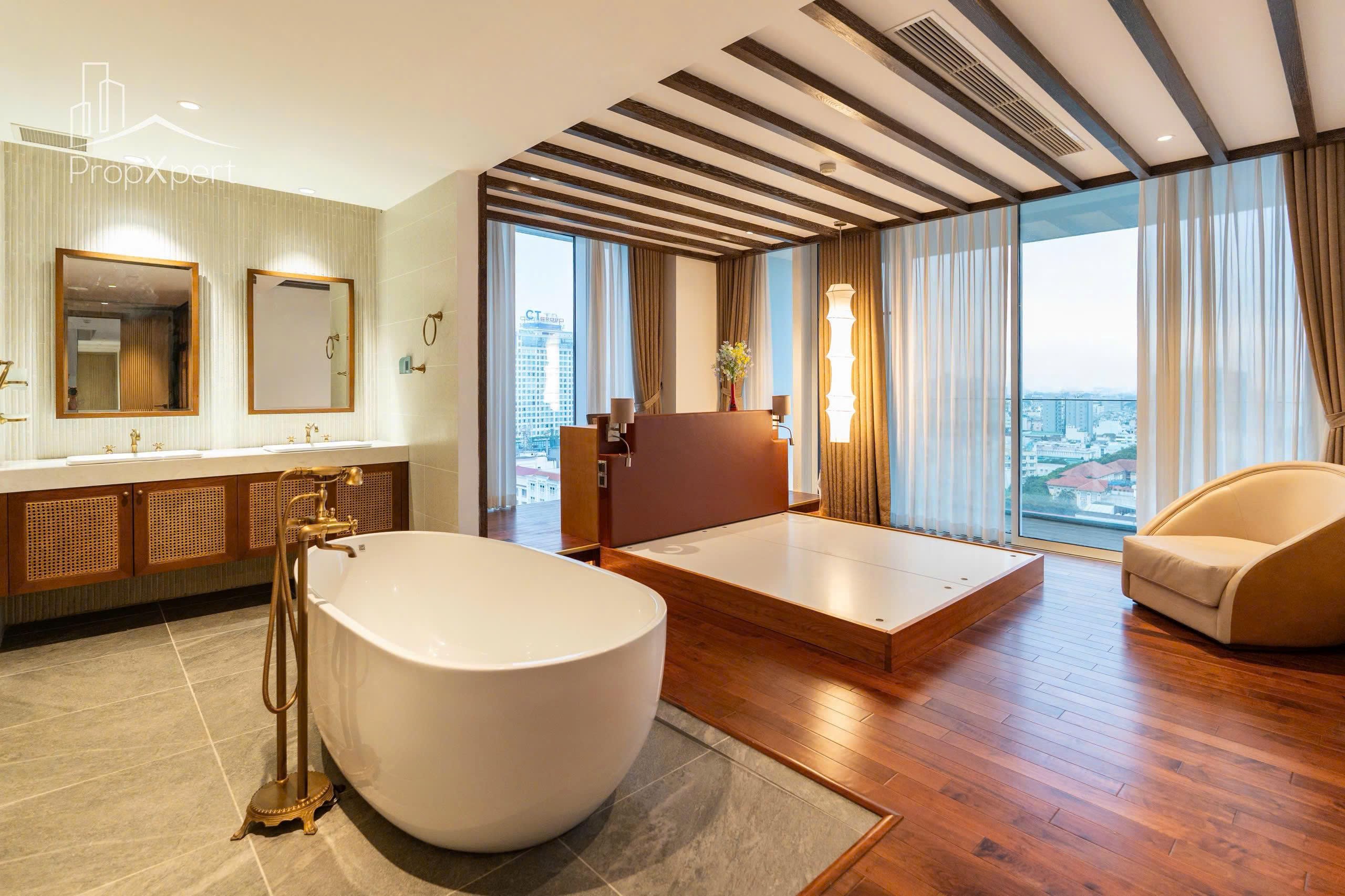 Cần bán Căn hộ chung cư Quận 3, Hồ Chí Minh, Diện tích 410m², Giá 108 Tỷ 2