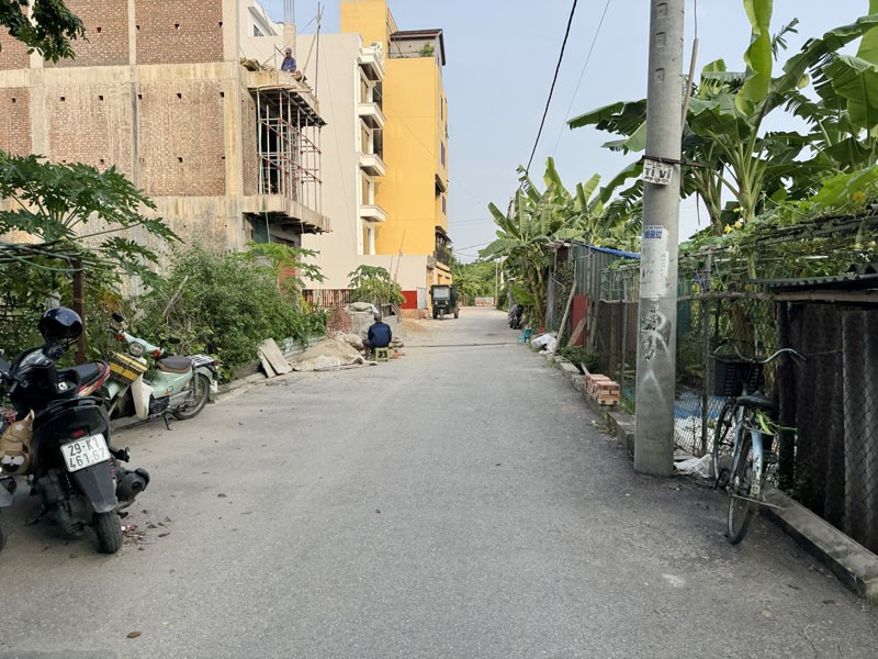 Bán Đất Đấu Giá X2 Làng Vàng Cổ Bi 112,3m2 - Khe Thoáng Sau 1m, Gần Trường Học & Chợ 3