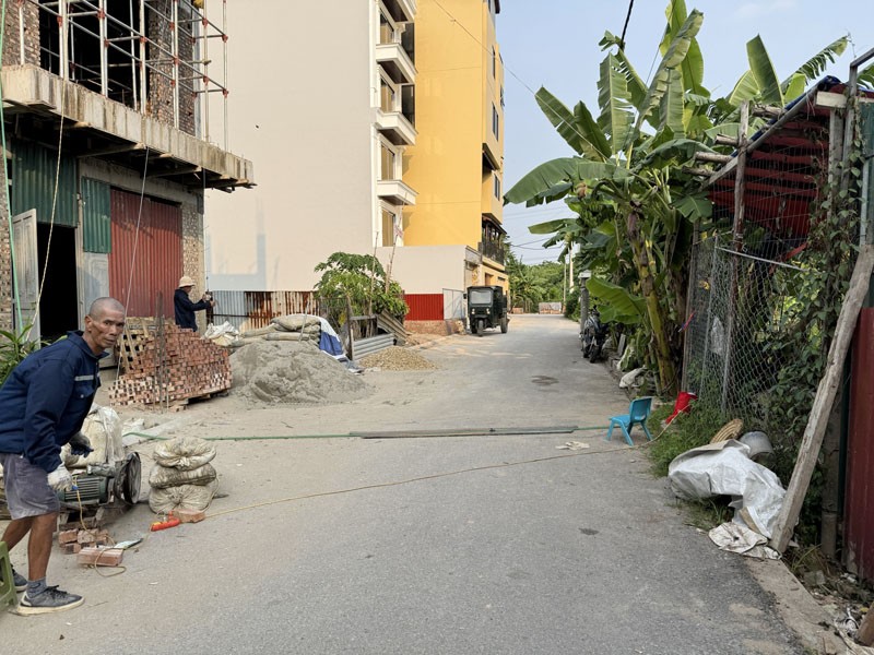 Bán Đất Đấu Giá X2 Làng Vàng Cổ Bi 112,3m2 - Khe Thoáng Sau 1m, Gần Trường Học & Chợ 4