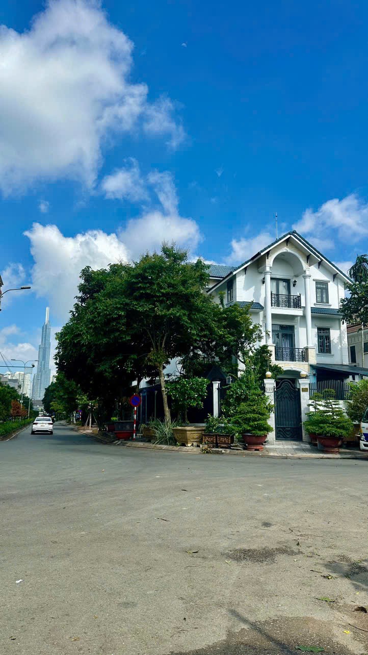 Cần bán Biệt thự Quận 2, Hồ Chí Minh, Diện tích 227m², Giá 085 Tỷ 5