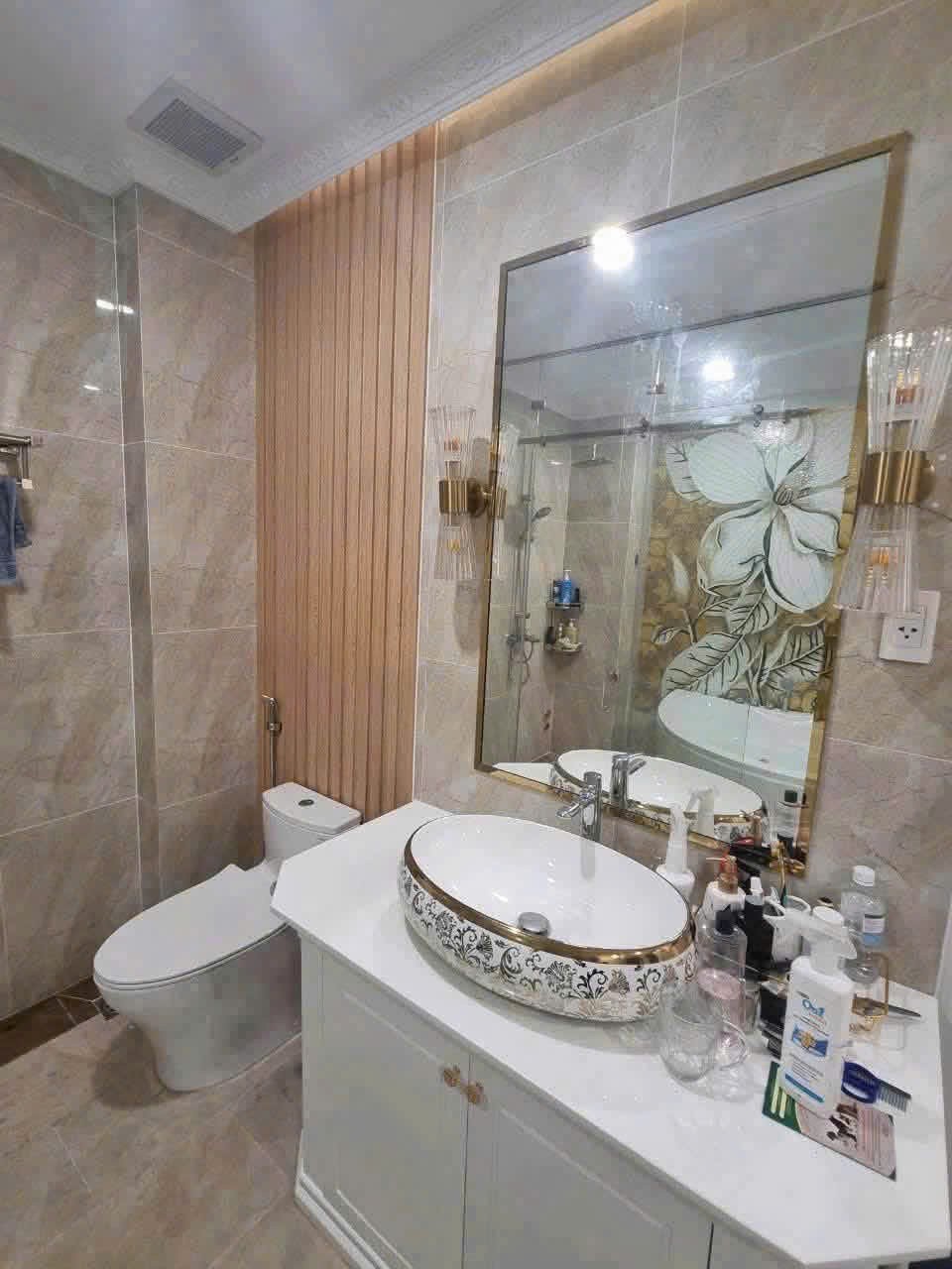 Cần bán Biệt thự Phường 13, Bình Thạnh, Diện tích 200m², Giá 37 Tỷ 3
