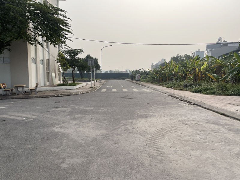 Chính Chủ Bán Đất Đấu Giá Cự Khối, Long Biên 65m2 – Mặt Tiền 5m, Đường 13m Vỉa Hè