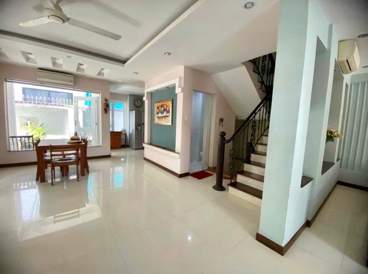 Cho thuê Nhà mặt tiền Quận 7, Hồ Chí Minh, Diện tích 220m², Giá 60 Triệu/tháng 12