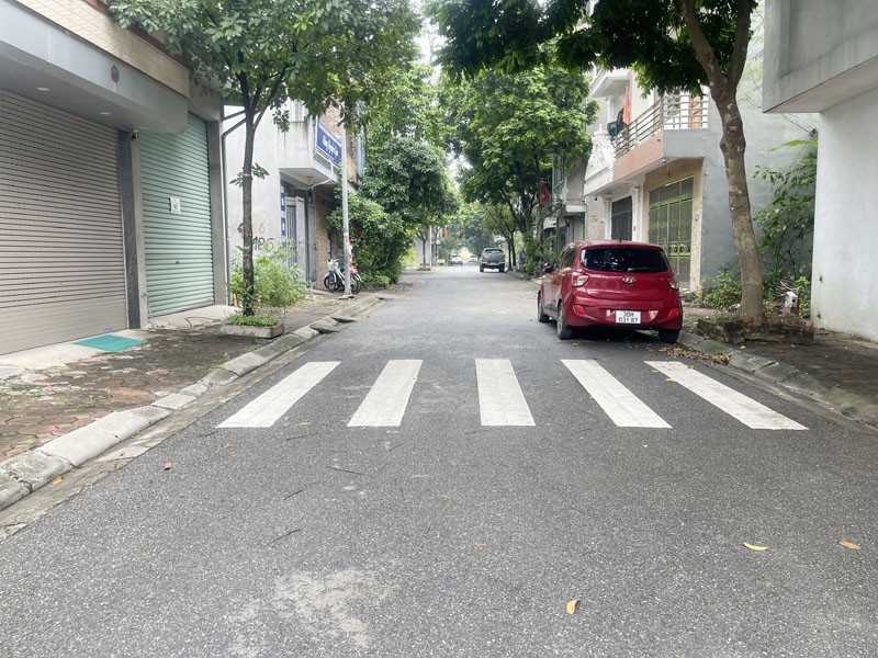 Bán Đất TĐC Giang Biên - Việt Hưng 40m2, MT 4m Khu Phân Lô, Đường Ô Tô Tránh