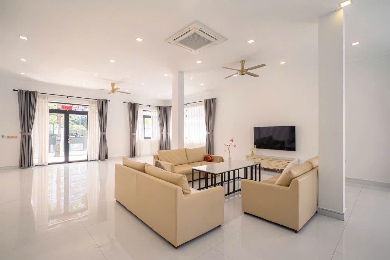 Cho thuê Biệt thự Phường Thảo Điền, Quận 2, Diện tích 750m², Giá Thương lượng