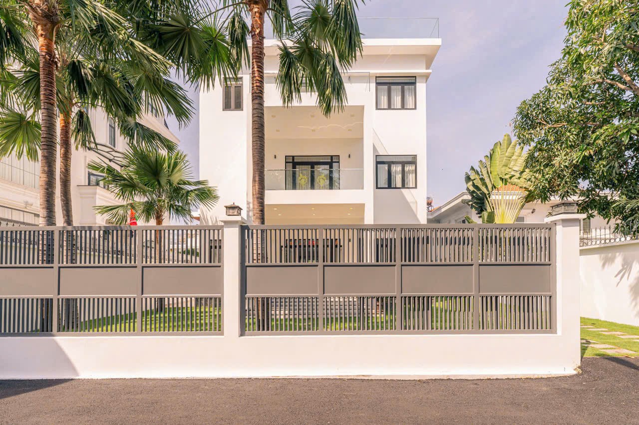 Cho thuê Biệt thự Phường Thảo Điền, Quận 2, Diện tích 750m², Giá Thương lượng 4