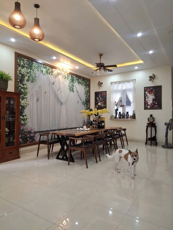 Cần bán Biệt thự Phường Phước Long B, Quận 9, Diện tích 310m², Giá 45 Tỷ 5
