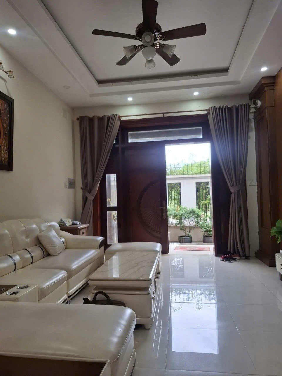 Cần bán Biệt thự Phường Phước Long B, Quận 9, Diện tích 310m², Giá 45 Tỷ 6