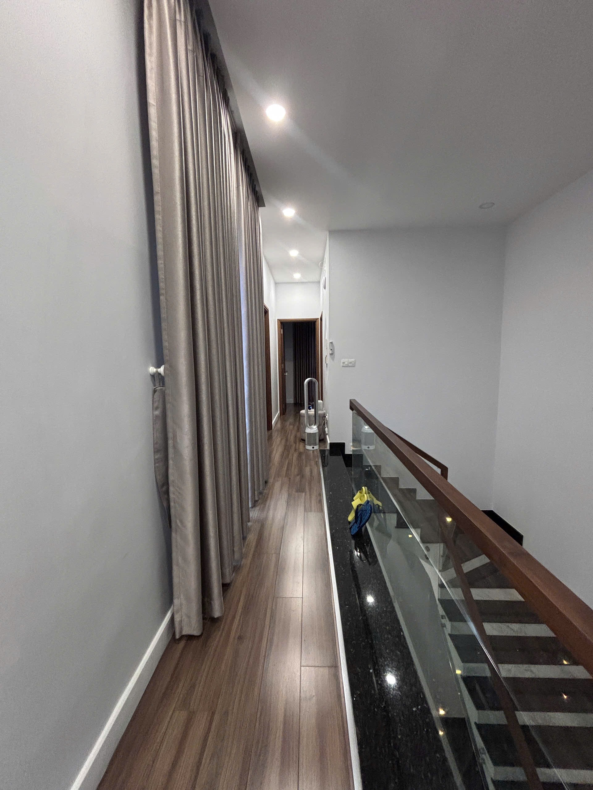 Cho thuê Nhà mặt tiền Quận 9, Hồ Chí Minh, Diện tích 250m², Giá 100 Triệu/tháng 11