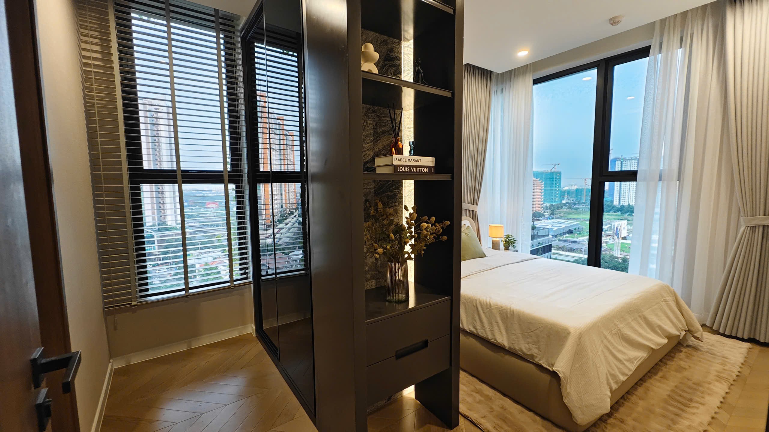 Cho thuê Căn hộ chung cư Quận 2, Hồ Chí Minh, Diện tích 77m², Giá Thương lượng 3
