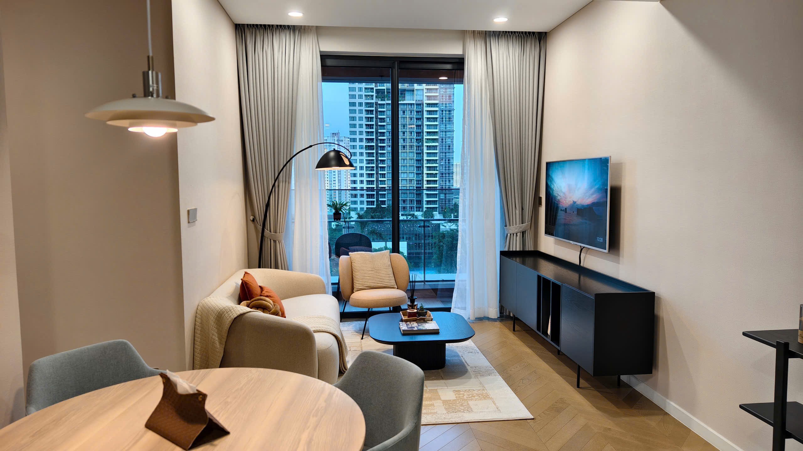 Cho thuê Căn hộ chung cư Quận 2, Hồ Chí Minh, Diện tích 77m², Giá Thương lượng 7